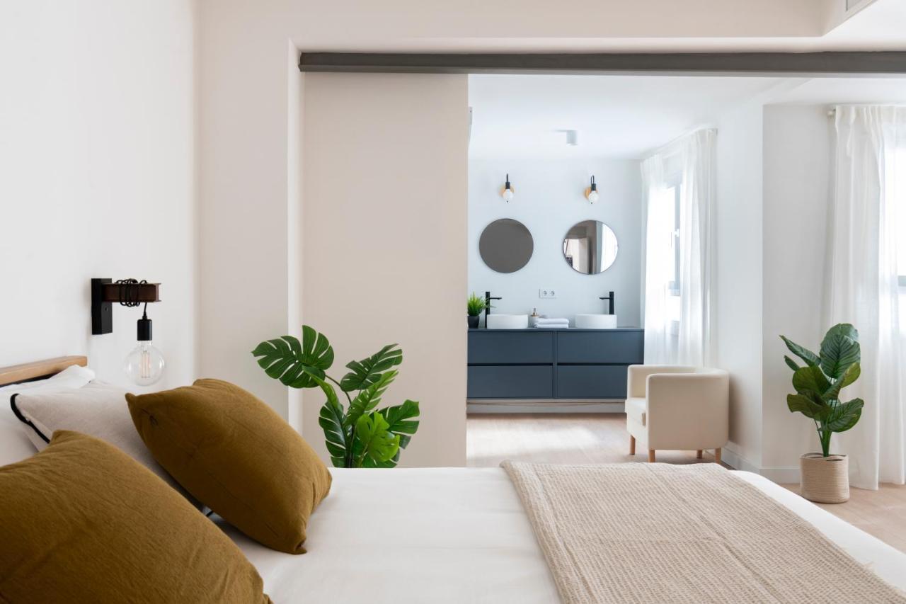 Magno Apartments Castelar Seville Ngoại thất bức ảnh
