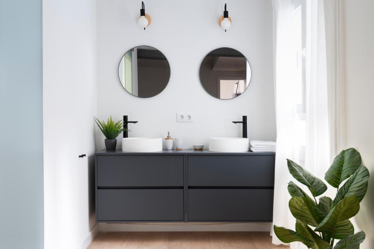 Magno Apartments Castelar Seville Ngoại thất bức ảnh